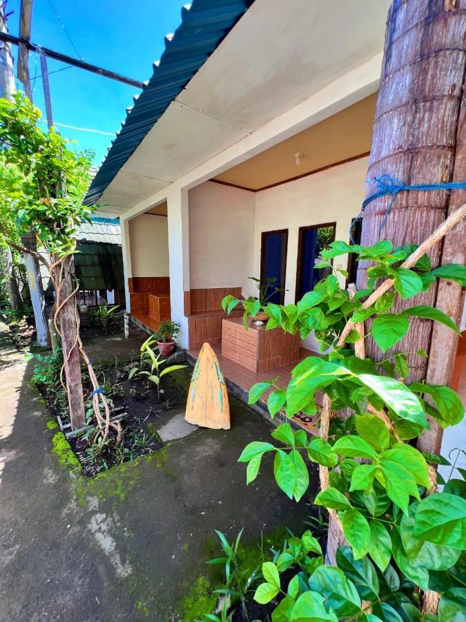 Aladdin Homestay Gili Air Exterior foto