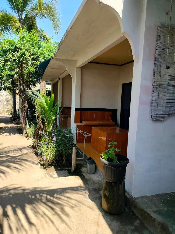 Aladdin Homestay Gili Air Exterior foto